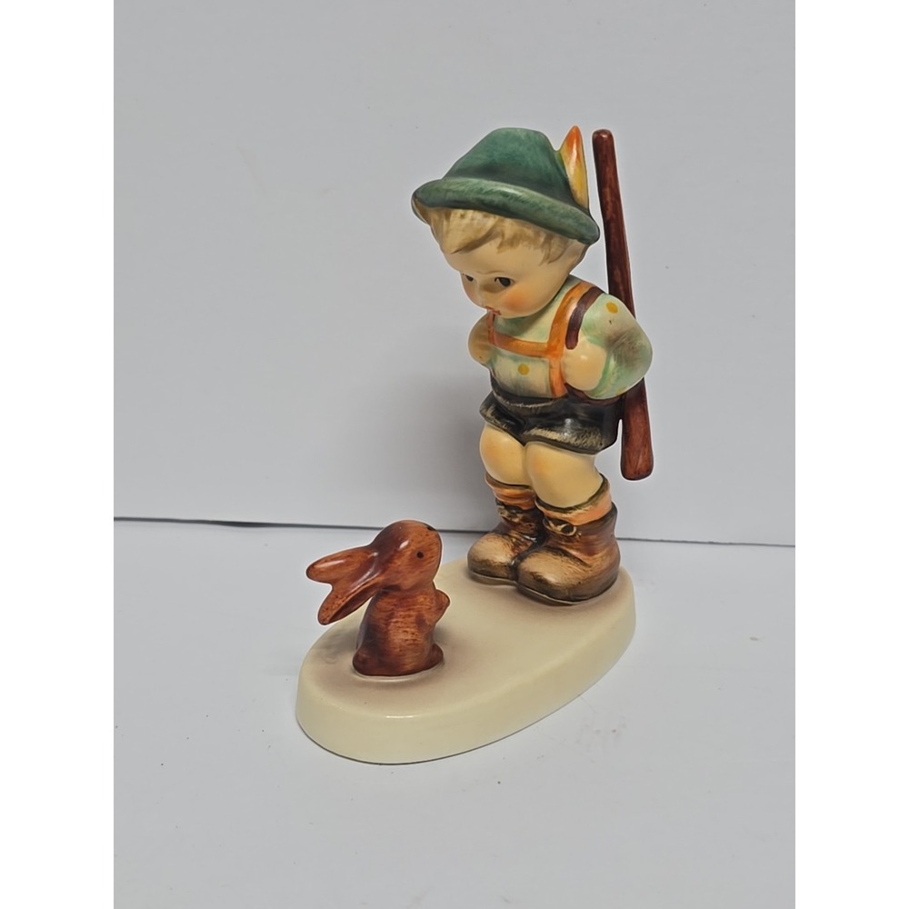 Vintage Goebel Hummel SENSITIVE HUNTER 5" TMK-5 W Germany‎ 1985 Signed